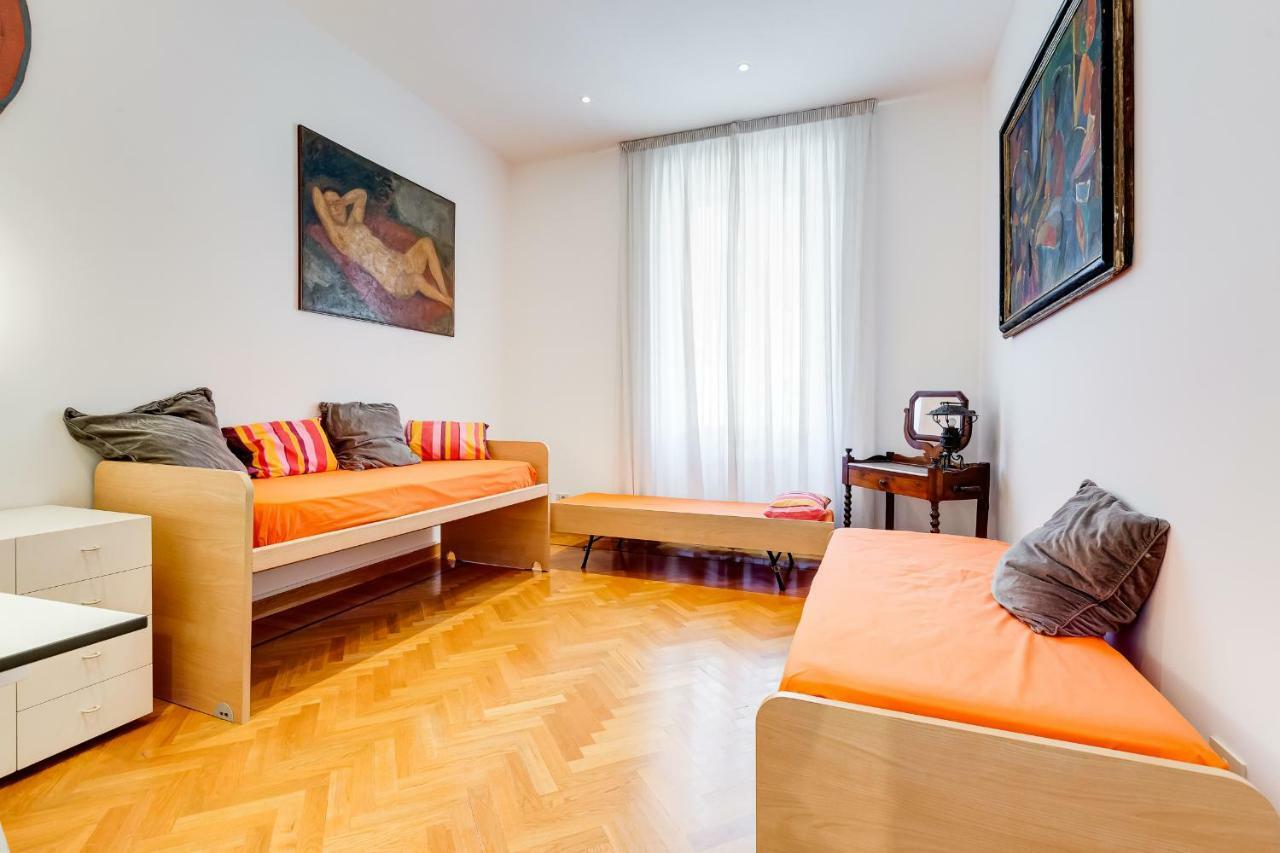Colosseum Terrace Apartment Рим Екстер'єр фото