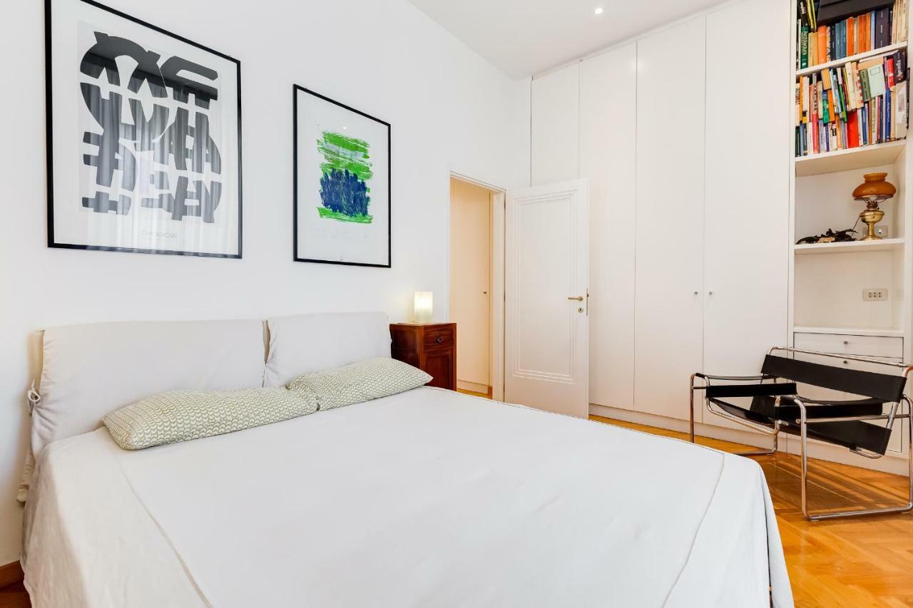 Colosseum Terrace Apartment Рим Екстер'єр фото