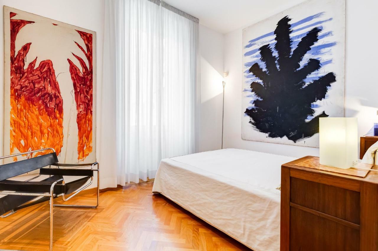 Colosseum Terrace Apartment Рим Екстер'єр фото
